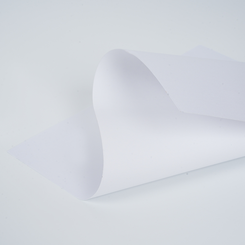 Semi-trefritt papir